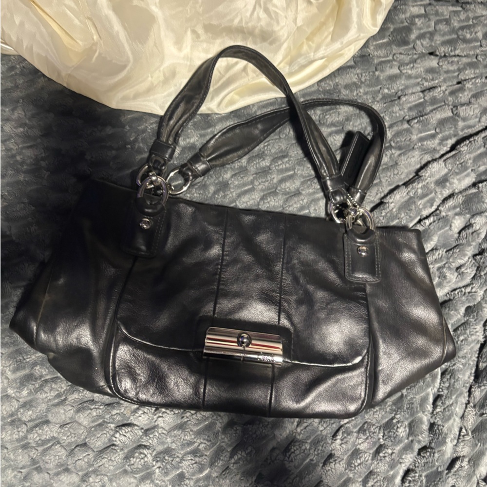 Coach Black Leather Shoulder Bag